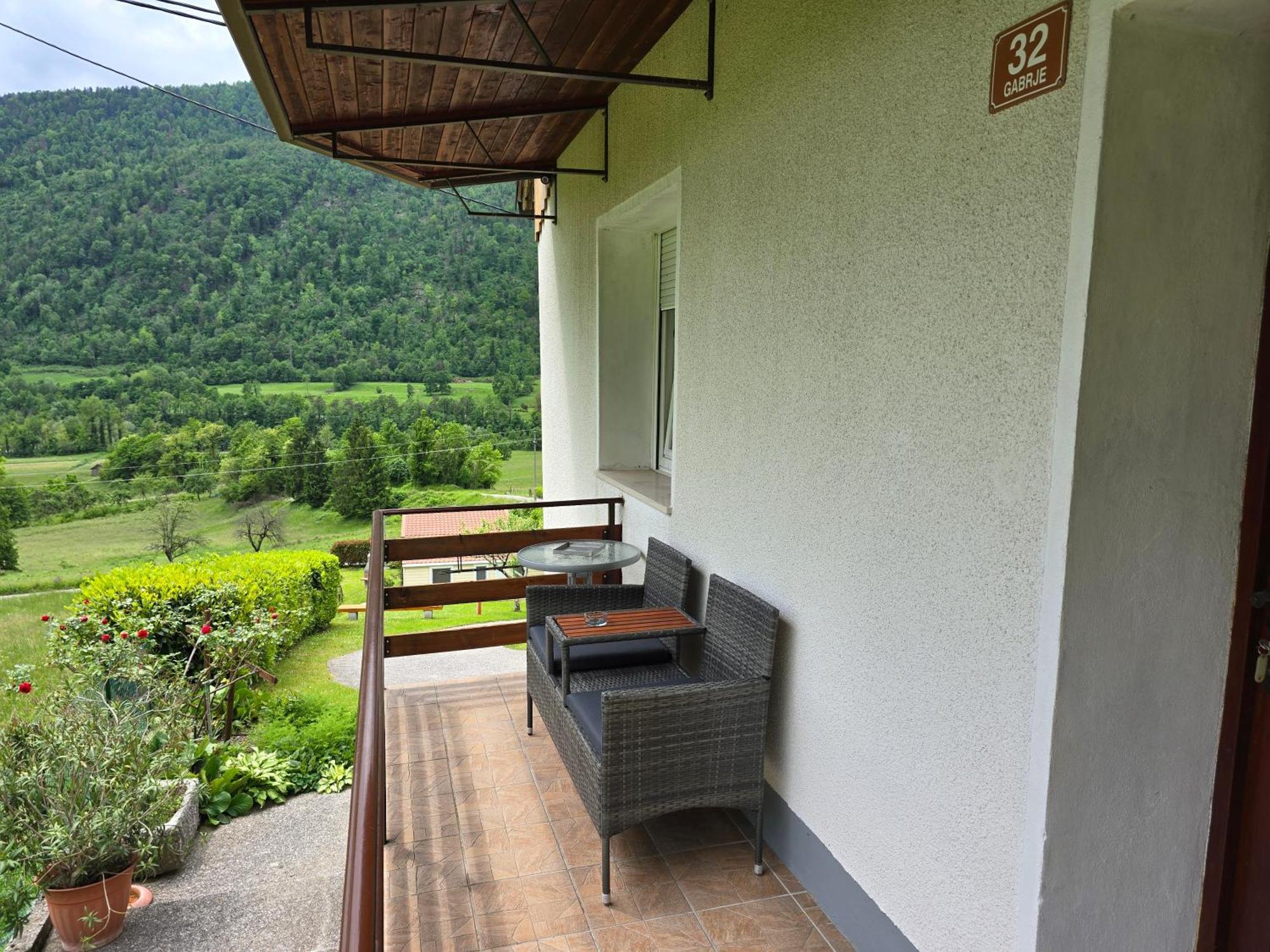 Apartments Denis Tolmin Exterior photo